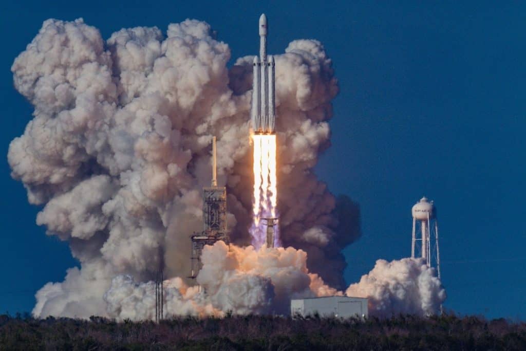 How To Launch AWS EC2 Instance in the Most Efficient Way - SpaceX Falcon Heavy Launch